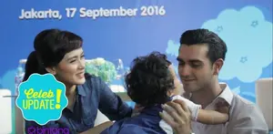 Anak Fachri Albar, River Syech Albar terlihat memiliki bakat di bidang seni. Fachri mengaku bahwa anaknya sangat dekat dengan Ayahnya, Ahmad Albar.