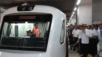 Menhub Budi Karya Sumadi meresmikan pengoperasian KA Bandara Soekarno-Hatta dari Stasiun Manggarai. (Merdeka.com/Wilfridus Setu Embu)