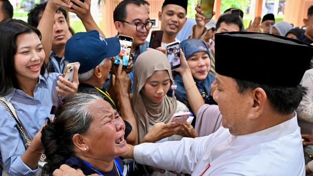 Cerita Warga Hadiri Open House di Istana, Rela Datang Subuh Demi Bertemu Prabowo