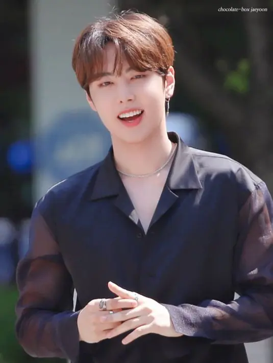 Injak usia 27 tahun di 2021, Jaeyoon SF9 lahir pada 9 Agustus 1994. (Pinterest/star bb)