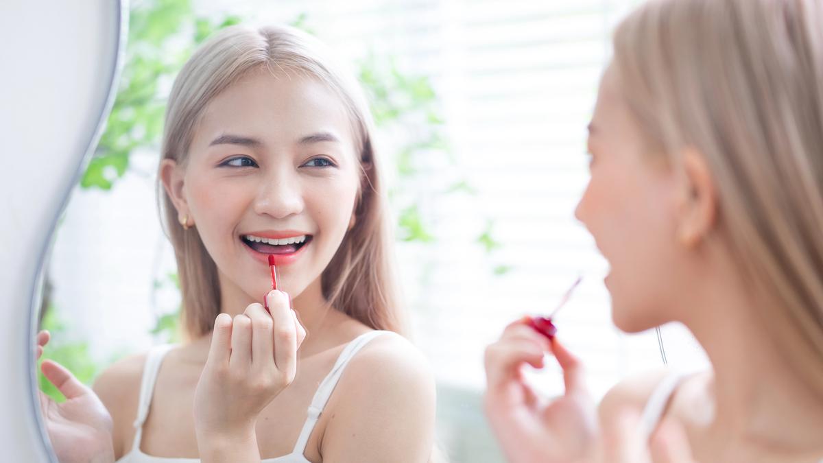 Inspirasi Bibir Ombre Lembut untuk Musim Liburan dengan Sentuhan MAJIKA Lip Tint