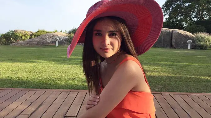 [Bintang] 5 Foto Michelle Ziudith yang Cantik dan Memesona