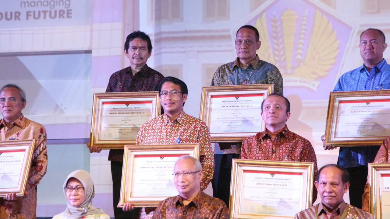 MPR RI Dapat Juara III BMN Awards