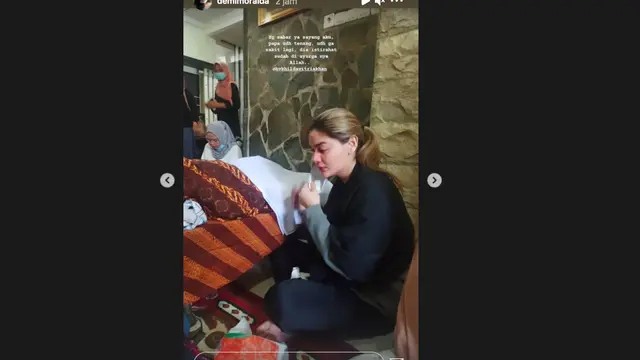 Ayahanda Hilda Vitria Meninggal Dunia. (instagram.com/hvkhildavitriakhan)