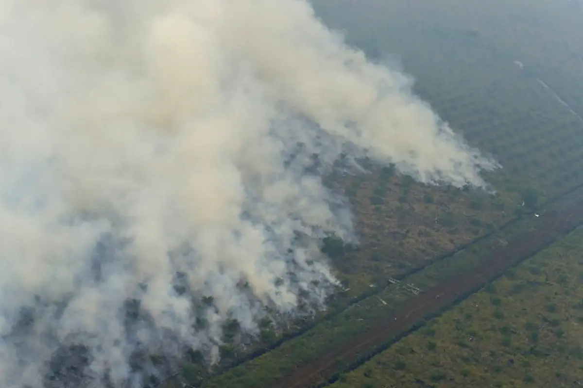 20150918-Bom Air Basarnas di Kebakaran Riau