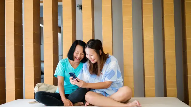 Siapa Bilang Bikin Challange bareng Ibu Nggak Bisa Seru? Buktikan dengan Cara Ini Yuk!