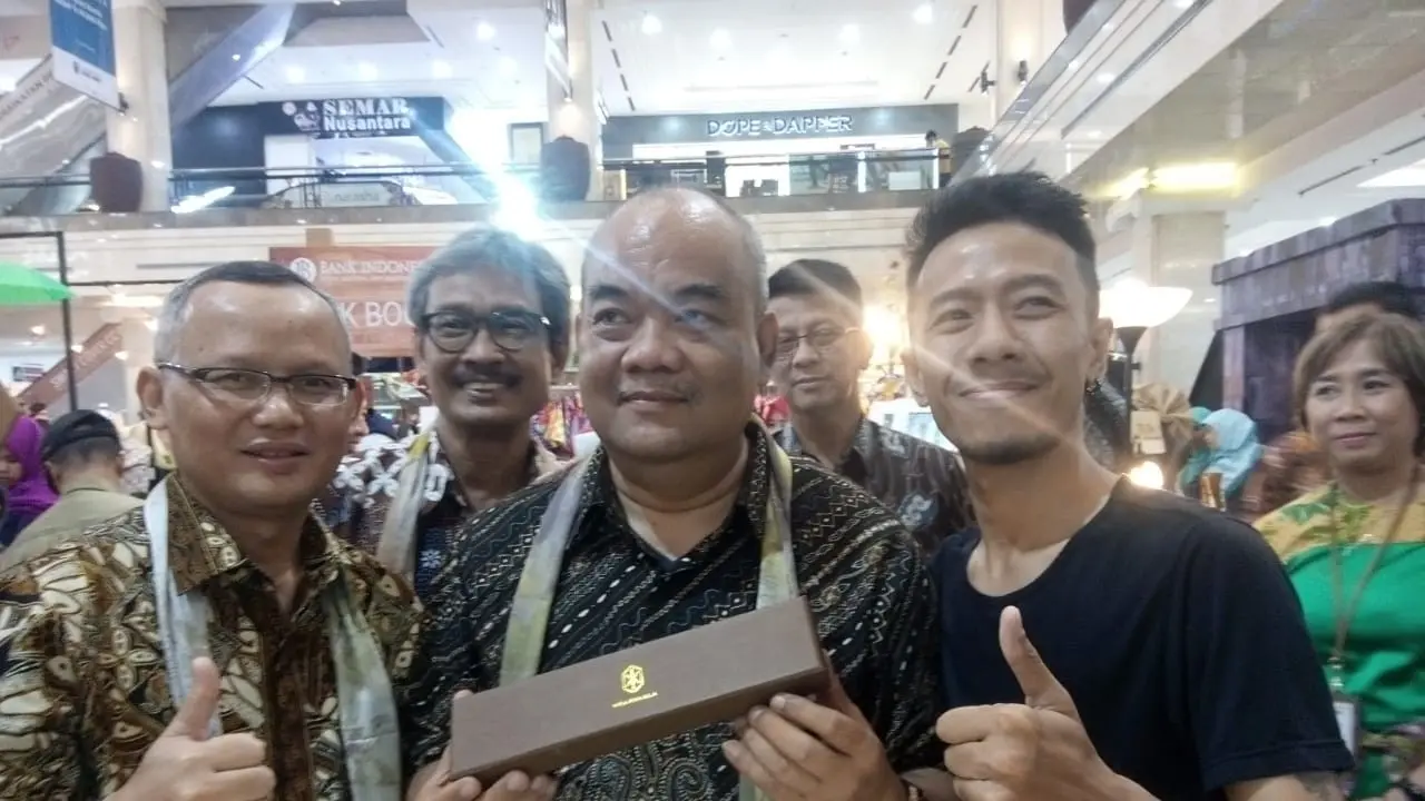Hyangkala Jam Tangan Kayu