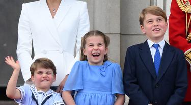 Pangeran Louis, Putri Charlotte, dan Pangeran George