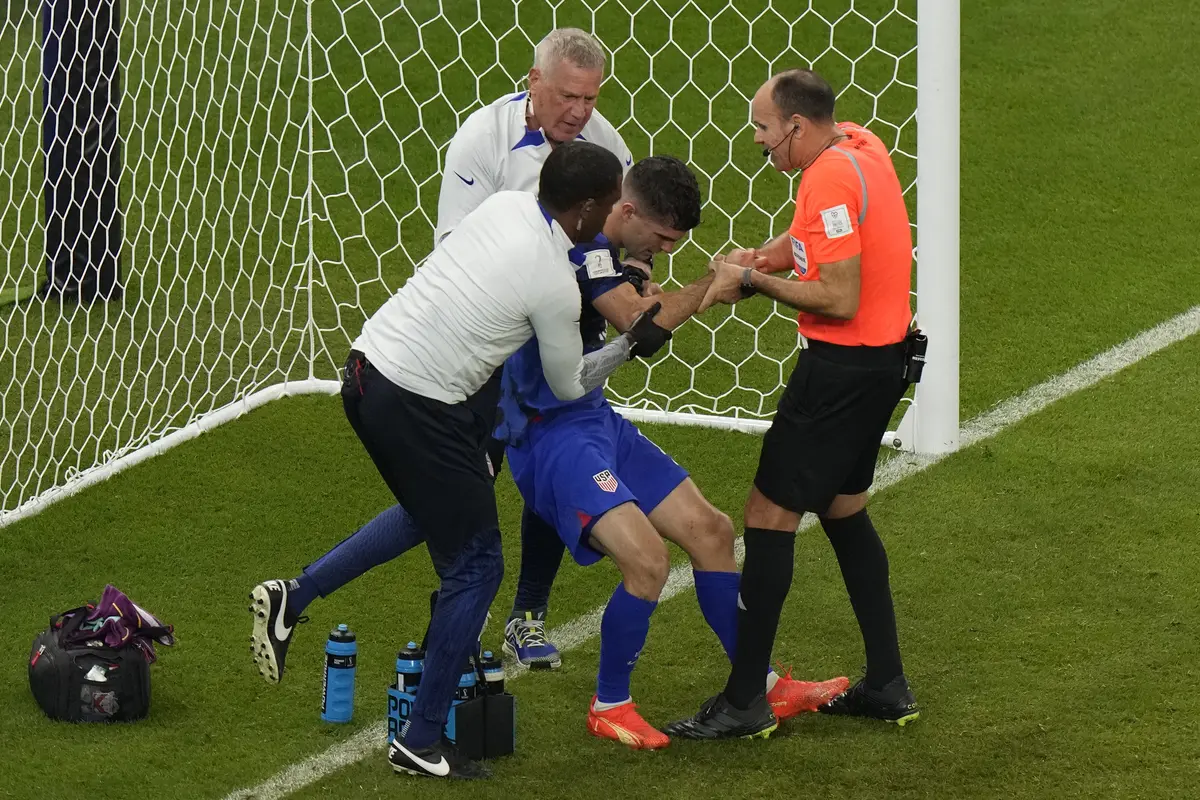 Christian Pulisic cedera usai mencetak gol di Laga Iran vs AMerika Serikat