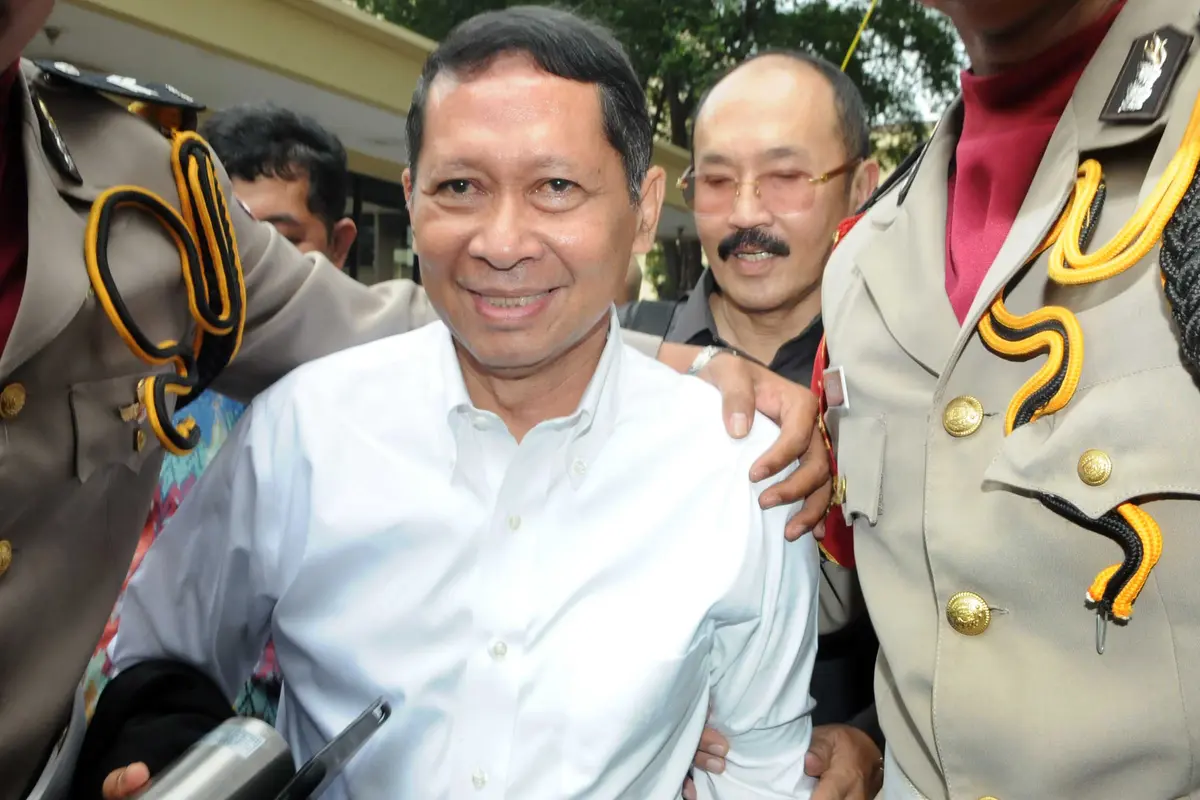 20160106-RJ Lino Tertunduk Lesu Usai Digarap Bareskrim-Jakarta