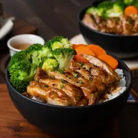 ilustrasi rice bowl/bump23/Shutterstock