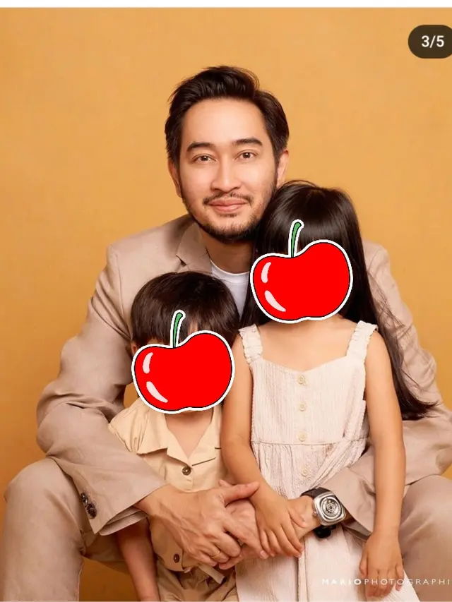 Jeje Govinda bareng dua anaknya (Foto: mariophotographie/syahnaz)