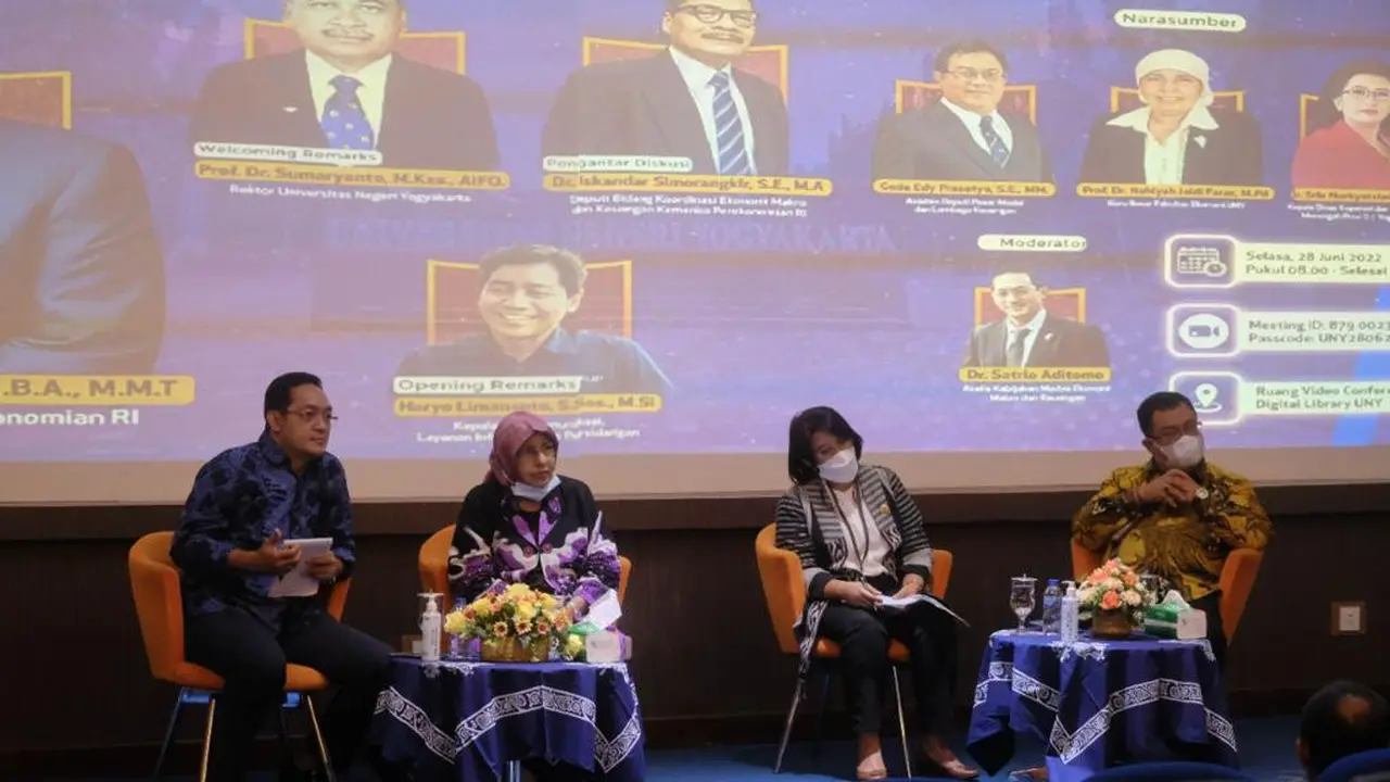 Pemerintah terus melanjutkan program Pemulihan Ekonomi Nasional dengan salah satu klasternya yakni Penguatan Pemulihan Ekonomi.