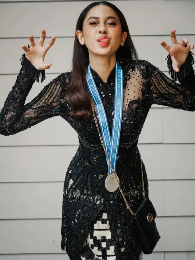 Wisuda Asila Maisa Putri Ramzi. [@therealasilamaisa]