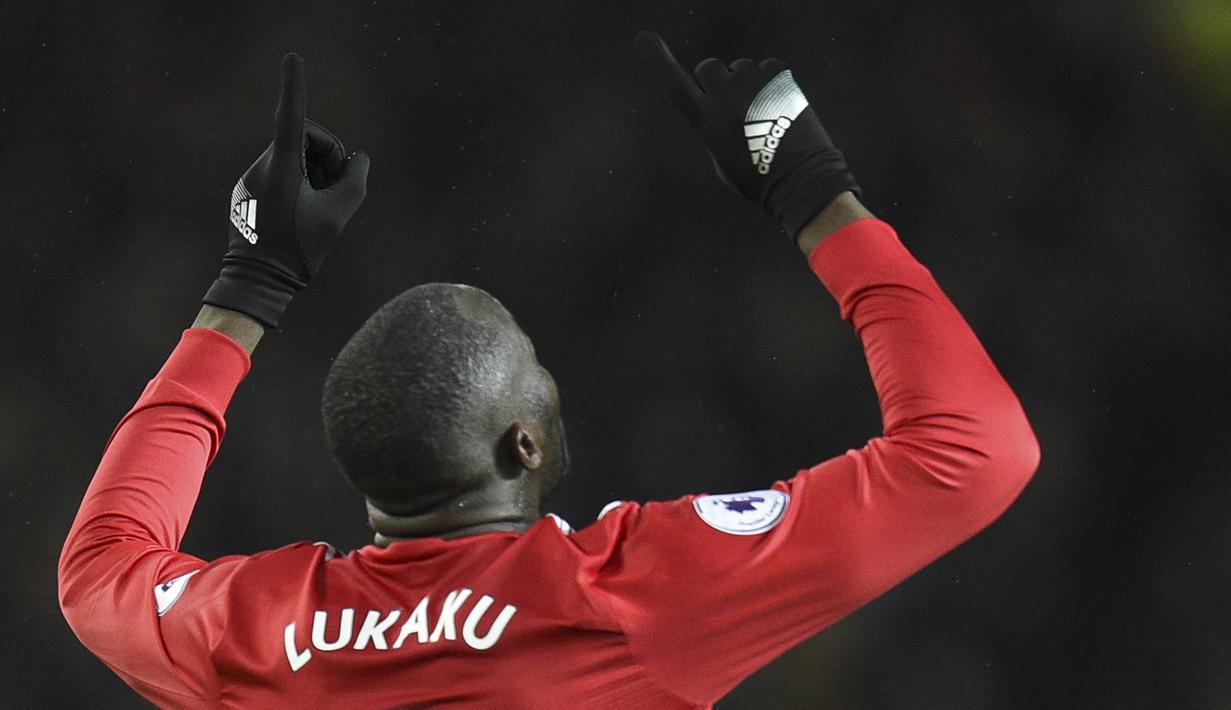 5. Romelu Lukaku (Manchester United) - 8 Gol. (AFP/Oli Scarff)