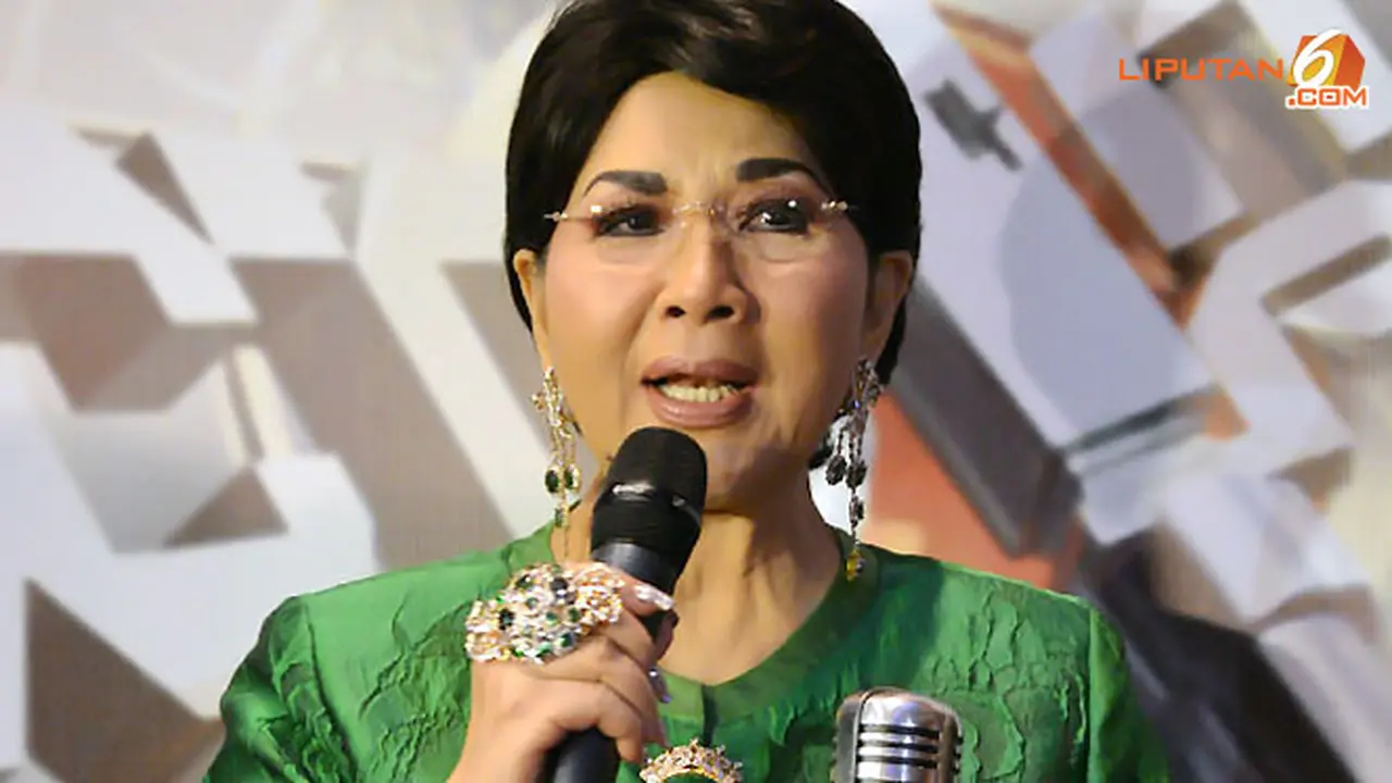 titiek-puspa-130429c.jpg
