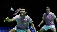 Ganda putra Indonesia Muhammad Shohibul Fikri/Daniel Marthin&nbsp;lolos ke semifinal Swiss Open 2025&nbsp;setelah menang atas Les Jhe-Huei/Yang Po-Hsuan dari Chinese Taipei. Fikri/Daniel&nbsp;menang 21-19 dan 21-17 dalam 37 menit di St. Jakobshalle, Basel, Jumat (21/3).&nbsp;(foto: PBSI)