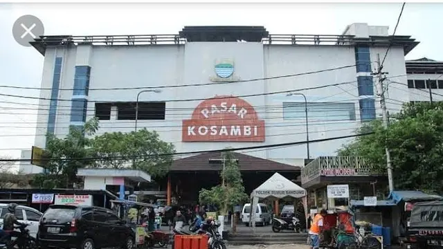 6 Pasar Tradisional yang Menjadi Tempat Berburu Jajanan