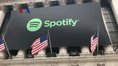Di tengah gejolak bursa saham sepekan lalu akibat perang dagang AS-China, ada satu saham yang penjualannya tetap bergairah. Saham itu adalah saham Spotify, perusahaan pelopor streaming musik yang sahamnya mulai diperdagangkan setelah 12 tahun sebelum...