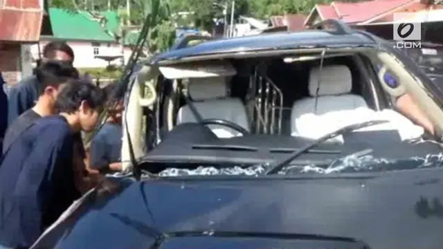 VIDEO: Nahas, Mobil Rombongan Pengantin Terguling usai Pesta