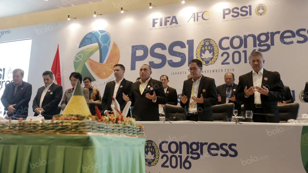 Kongres PSSI, PSSI, KLB, Bola.com, Potong Tumpeng