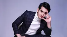 Mahdy Reza saat ini tengah berperan sebagai Rony dalam sinetron Buku Harian Seorang Istri. Sebuah sinetron yang berkisah mengenai kehidupan rumah tangga yang banyak diperankan oleh aktor muda. (Liputan6.com/IG/mahdyrez)