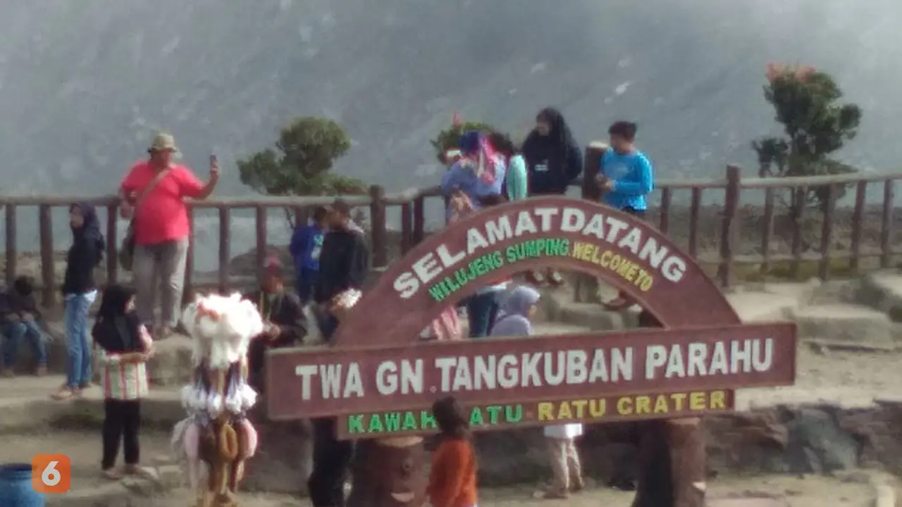 Gunung Tangkuban Parahu