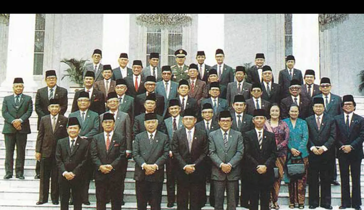 Soeharto merupakan orang yang paling lama menduduki jabatan sebagai Presiden RI. Sebanyak 8 kabinet dipimpin Soeharto selama masa pemerintahannya dari 12 Maret 1967- 21 Mei 1998. (Istimewa)