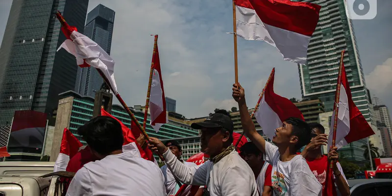 Antusiasme Warga Ikuti Upacara Peringatan Detik-detik Proklamasi