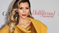 Kim Kardashian Hilangkan <i>Stretch Marks</i> pada Payudaranya