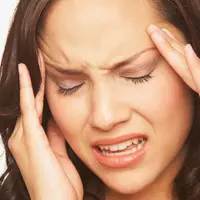 Merasa pusing dan nggak mau minum obat karena takut ngantuk? Coba cara ini!