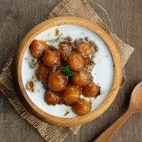 ilustrasi bubur biji salak/copyright by Siti Mutmainah (Shutterstock)