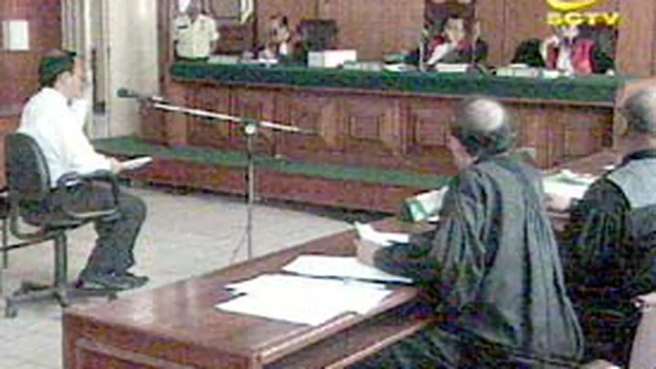 090801aBankBALI.jpg