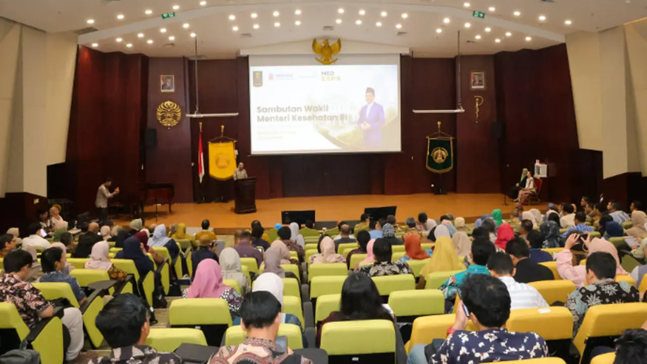Wamenkes Benny minta fakultas kedokteran diharapkan bisa menjadi pusat riset dan inovasi yang mampu menghasilkan produk kesehatan bermanfaat. (Dok Kemenkes)