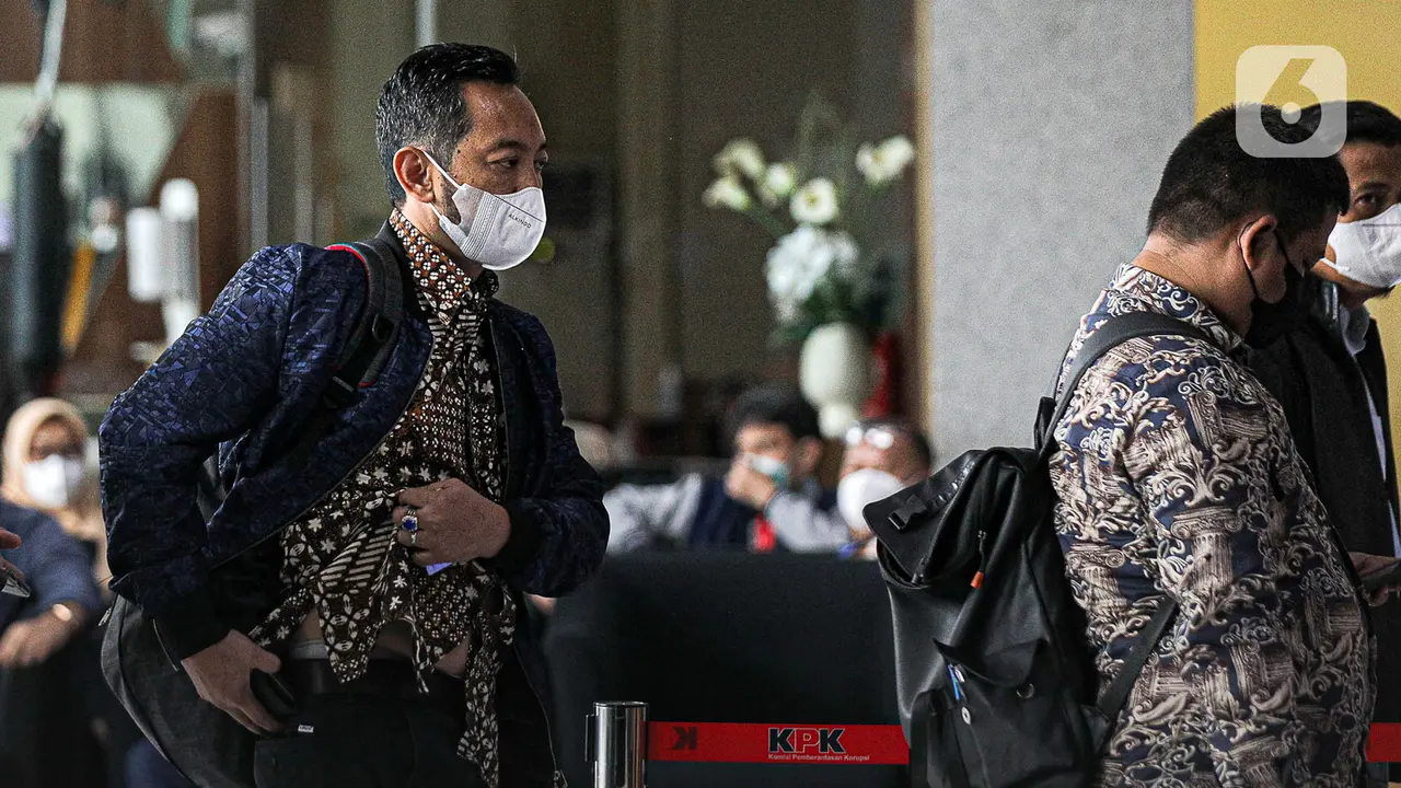 Datangi Gedung Merah Putih KPK, Kepala Bea Cukai Makassar Adhi Pramono Klarifikasi Harta Kekayaannya