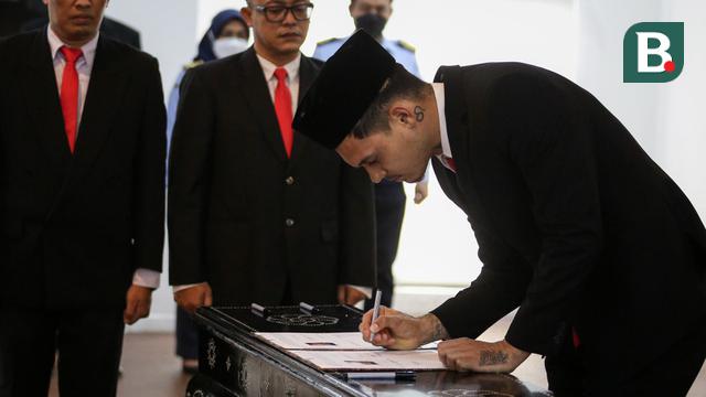 Pengambilan Sumpah Janji Setia Pewarganegaraan Republik Indonesia kepada Shayne Pattynama
