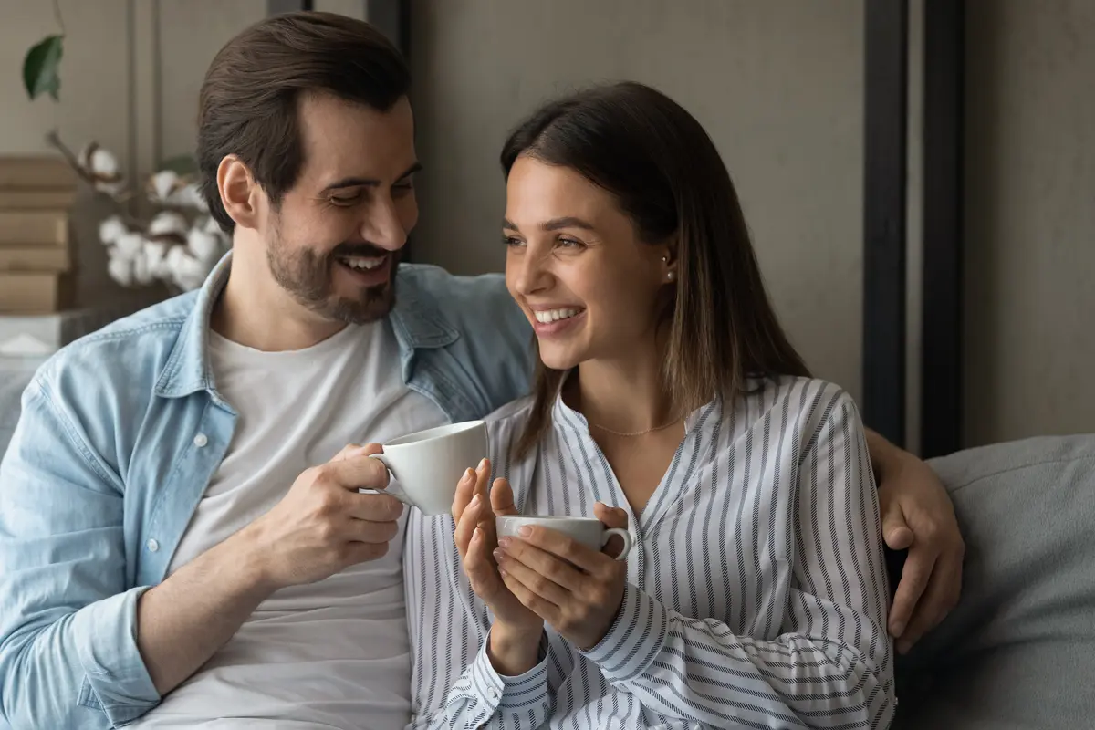 perempuan dan pasangan 4 september karismatik