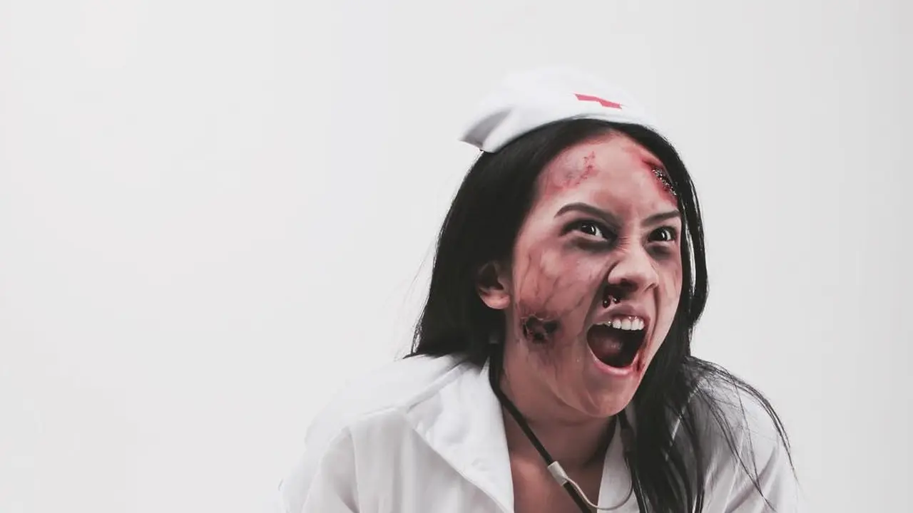 Potret Anya Geraldine Saat Berkostum Halloween, Pesonanya Tak Pudar