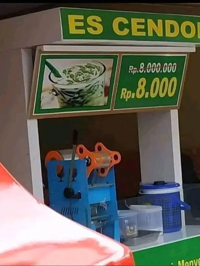 8 Potret Iklan Promosi Absurd di Warung Ini Bikin Kesal