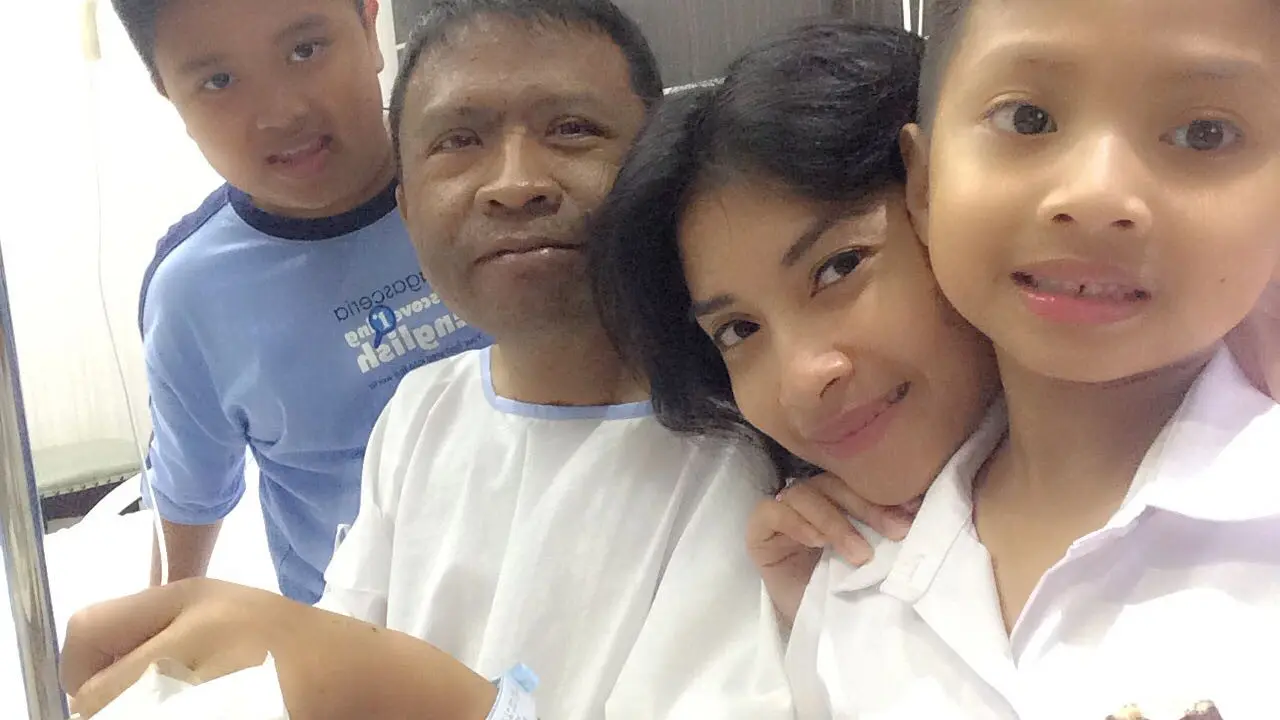 [Bintang] Oon Project Pop dan Dessy Rosalianita