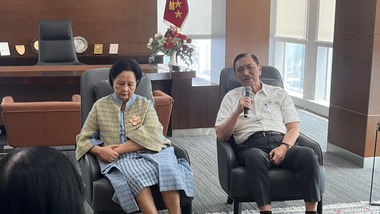 Luhut Binsar Pandjaitan dalam perayaan 25 tahun Yayasan Del di Sopo Del Tower, Senin (28/9/2026). (Liputan6.com/Christian)