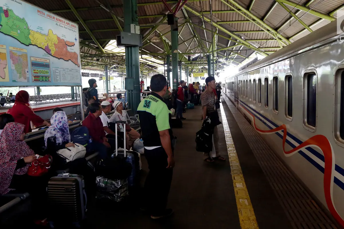 Jelang Libur Panjang, KAI Operasikan 11 Kereta Api Tambahan