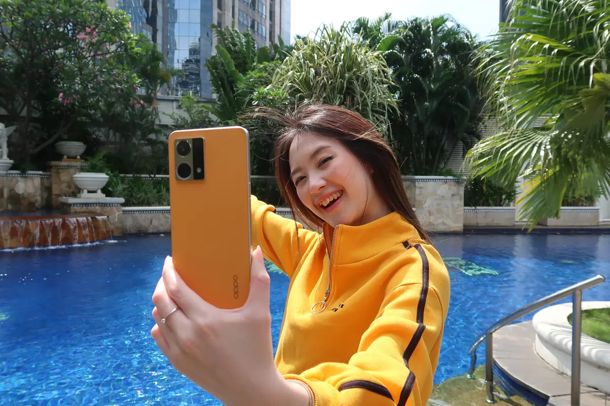Ilustrasi: Foto selfie dengan Reno7