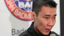 Pebulutangkis Malaysia, Lee Chong Wei (36) mengumumkan pensiun melalui konferensi pers di Putrajaya, Kamis (13/6/2019). Setelah berkarier selama 19 tahun di dunia bulu tangkis, Lee Chong Wei akhirnya memutuskan untuk menggantung raket alias pensiun. (AP Photo/Vincent Thian)