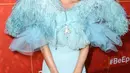 Penyanyi Katy Perry berpose saat menghadiri Gala amfAR Los Angeles yang kesembilan di Beverly Hills, California, AS, (18/10). (AFP Photo/Valerie Macon)