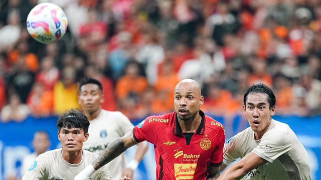 Persija Jakarta vs Persita Tangerang