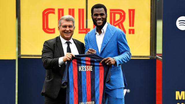 Barcelona Resmi Perkenalkan Franck Kessie dari AC Milan