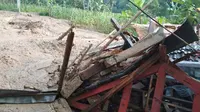 BNPB: 60 KK Mengungsi dan 17 Rumah Rusak Akibat Longsor di Cianjur