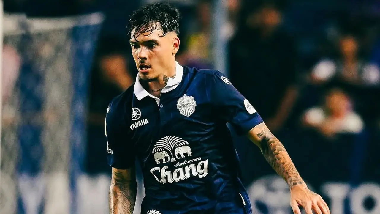 Shayne Pattynama - Buriram United