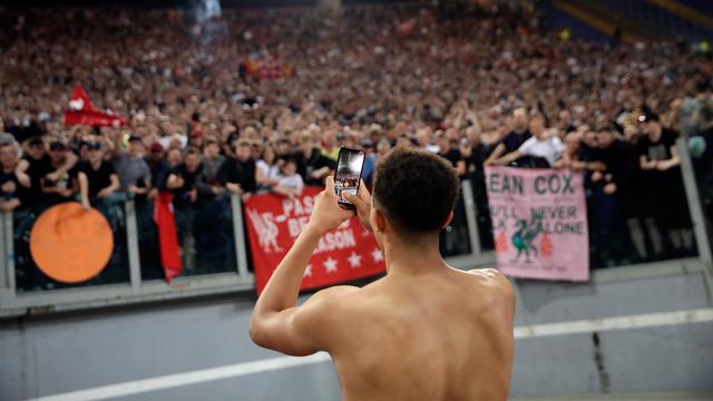 Euforia Suporter Liverpool di Stadion Olimpico